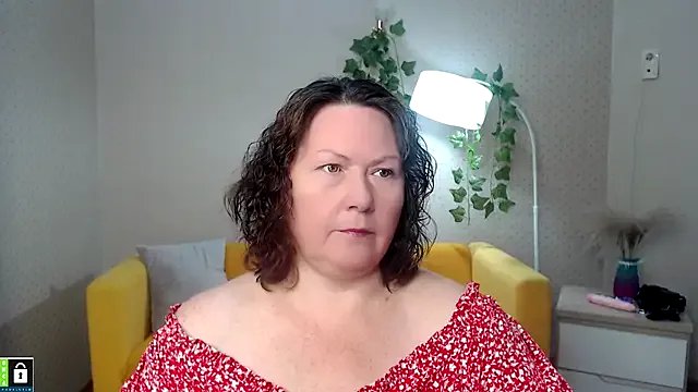 Freechat milf_hornys on StripChat