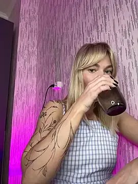 miss_veroNika on StripChat 