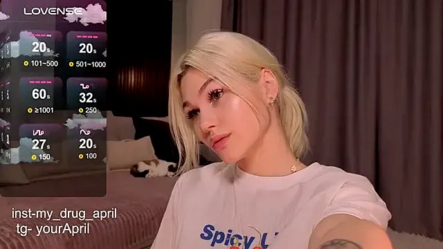 Freechat MyApril on StripChat