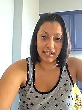 Freechat Nikkierosee on StripChat