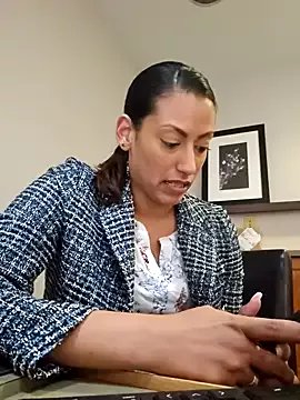 Freechat Nikkierosee on StripChat