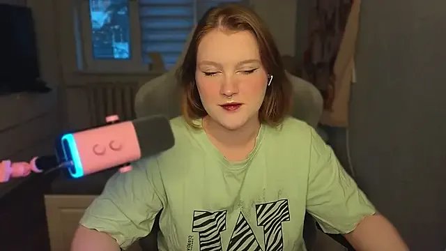 Freechat OliviaBlade on StripChat