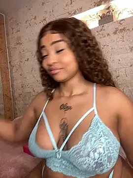 Freechat pamela_west on StripChat