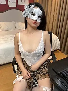 Freechat Queen-of-Love on StripChat