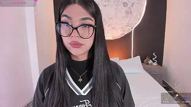 Freechat RoseCassie on StripChat