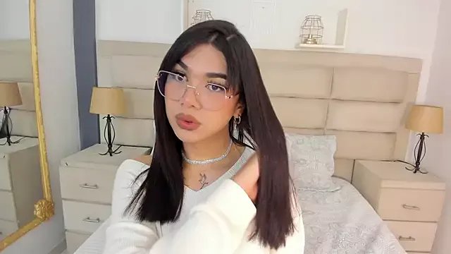 Freechat RoseCassie on StripChat