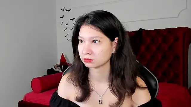 SaraDenars on StripChat 