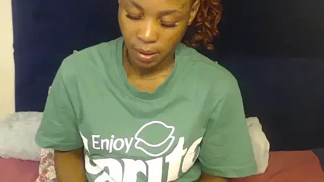 Freechat Sexy-Momo on StripChat