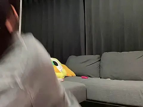 Group shina_mo_n_ch on StripChat