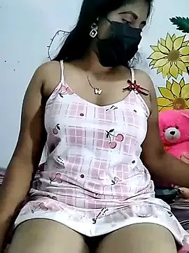 Freechat SLZAARA on StripChat