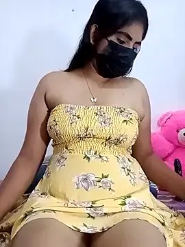 Freechat SLZAARA on StripChat