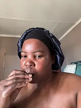 Freechat SweetCandy84 on StripChat