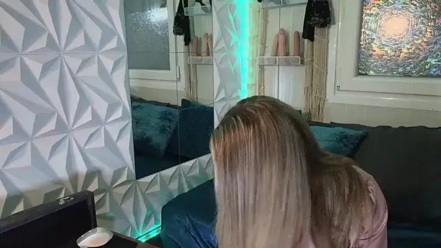 Freechat Tatjana_Sue on StripChat