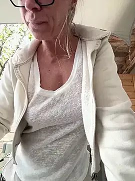 Freechat Tatjana_Sue on StripChat