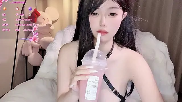 Freechat u-haha on StripChat