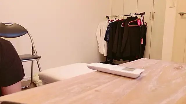 Group undo-busoku69 on StripChat