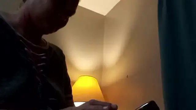 Freechat wetnwildforyou on StripChat