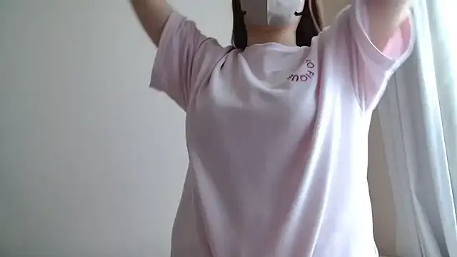 Group xxYuIxx on StripChat