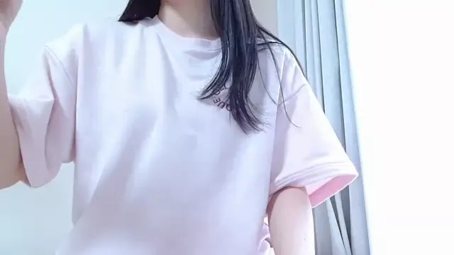 Group xxYuIxx on StripChat