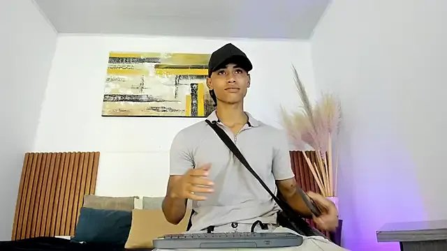 Freechat zander_2120 on StripChat