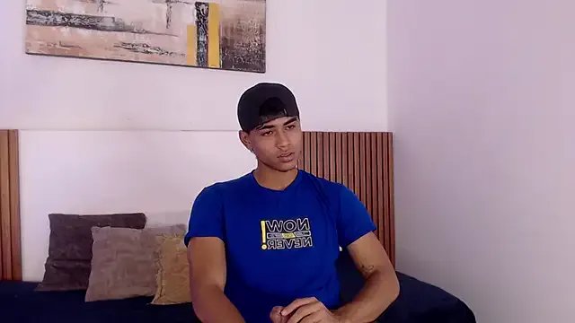 Freechat zander_2120 on StripChat